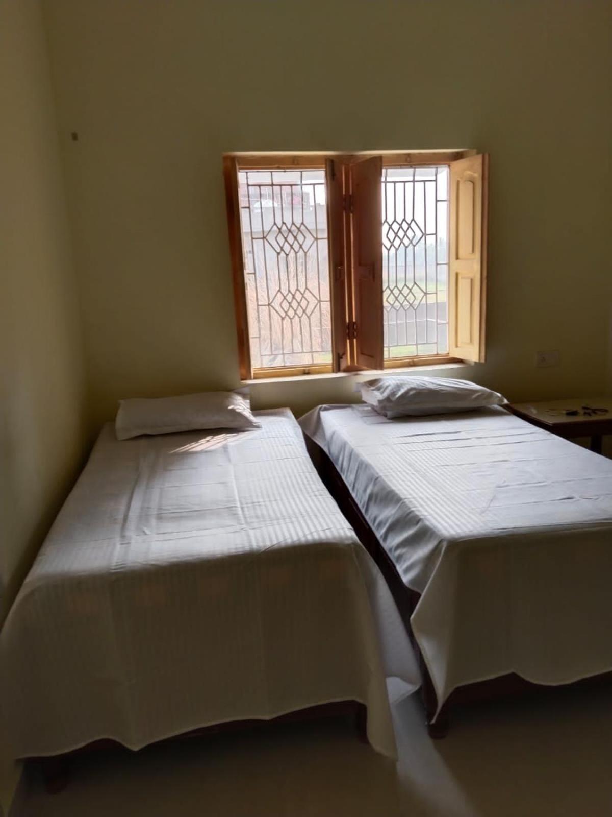 Budha Ashram Guest House Bodh Gaya Exterior foto